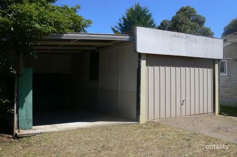 Property photo of 22 Rangeview Avenue Malvern East VIC 3145
