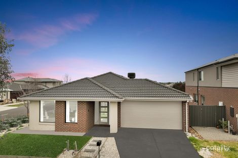 Property photo of 34 Wembley Avenue Strathtulloh VIC 3338