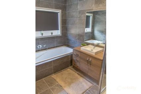 Property photo of 6 Templeton Street Woodend VIC 3442