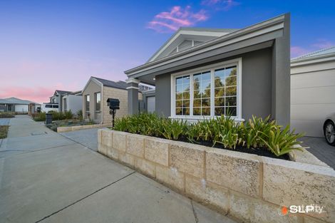 Property photo of 7 Magpie Way Banksia Grove WA 6031