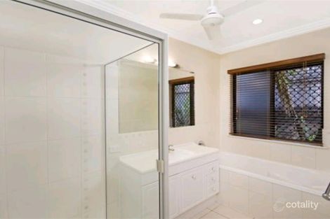 Property photo of 11 Brockhurst Close Redlynch QLD 4870