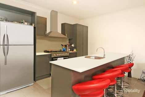 Property photo of 8 Haakman Way Pakenham VIC 3810