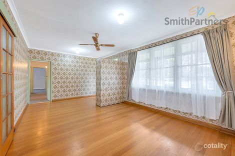 Property photo of 4 Kelly Road Valley View SA 5093
