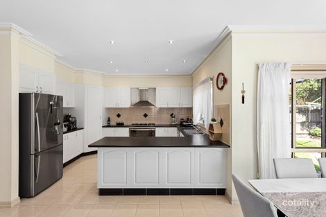 Property photo of 4 Oakbank Court Roxburgh Park VIC 3064