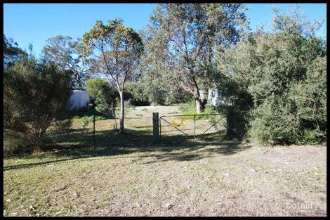 44-46 Davies St, Loch Sport, VIC 3851