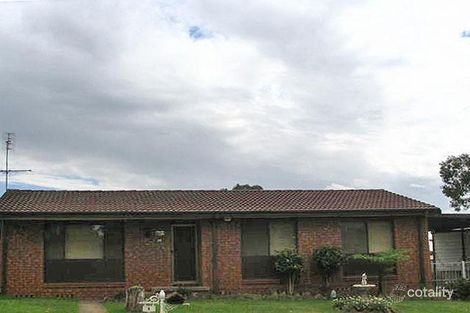 4 Olympic Pl, Doonside, NSW 2767