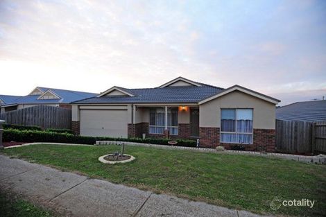 53 Walker Dr, Drouin, VIC 3818