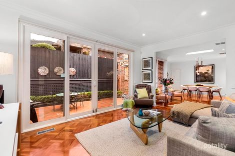 Property photo of 4/4 Parring Road Balwyn VIC 3103