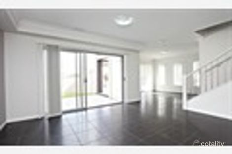 Property photo of 2/32 Monfarville Street St Marys NSW 2760