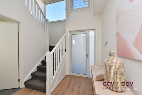 Property photo of 3/41 Walker Street Warners Bay NSW 2282