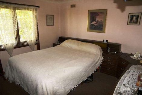 Property photo of 11 Wyndarra Way Koonawarra NSW 2530