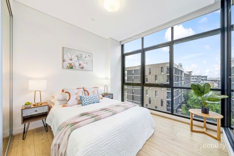 Property photo of 710/13-17 Verona Drive Wentworth Point NSW 2127