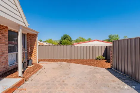 Property photo of 4/7 Nernst Place Banks ACT 2906