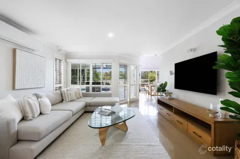 9 Collingwood Ave, Robina, QLD 4226