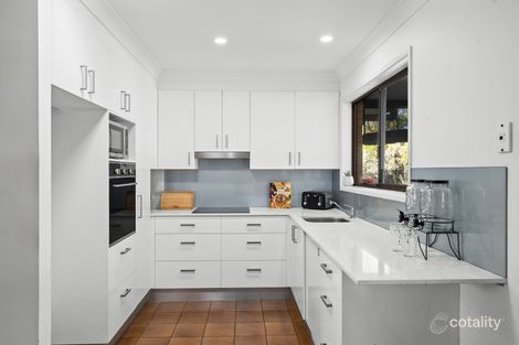Property photo of 4 Barow Court Ashmore QLD 4214