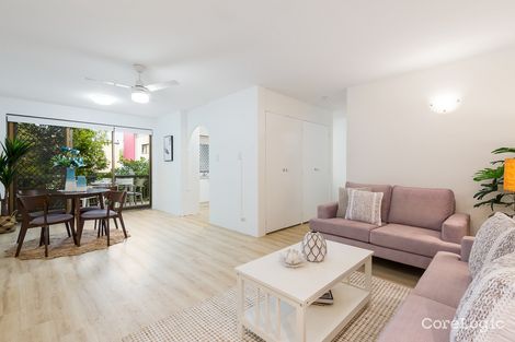 Property photo of 2/42 Bonney Avenue Clayfield QLD 4011