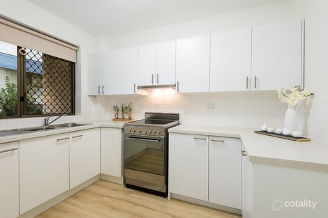Property photo of 2/42 Bonney Avenue Clayfield QLD 4011