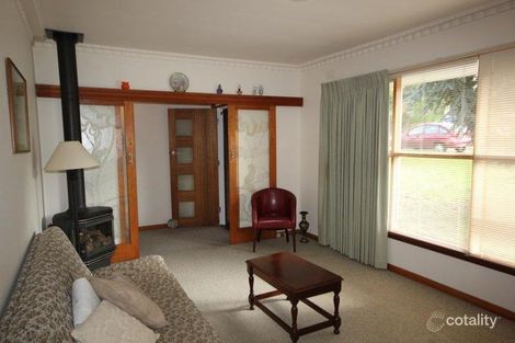 Property photo of 7 Lambhill Crescent Highton VIC 3216