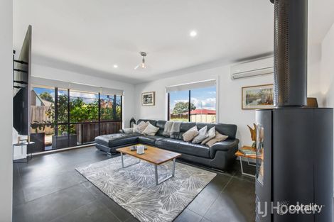 Property photo of 9 Barnong Close Kurunjang VIC 3337
