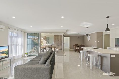 Property photo of 43 Renshaw Crescent Kearneys Spring QLD 4350