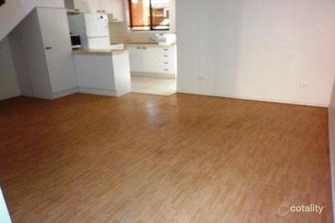 Property photo of 5/62 Coolangatta Road Coolangatta QLD 4225