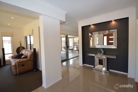 Property photo of 19 Creek View End Wangaratta VIC 3677