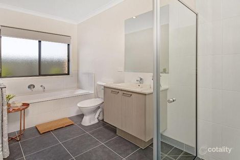 Property photo of 4 Wireless Street Kangaroo Flat VIC 3555