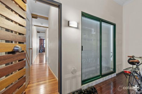 Property photo of 1/241 Arthur Street Teneriffe QLD 4005
