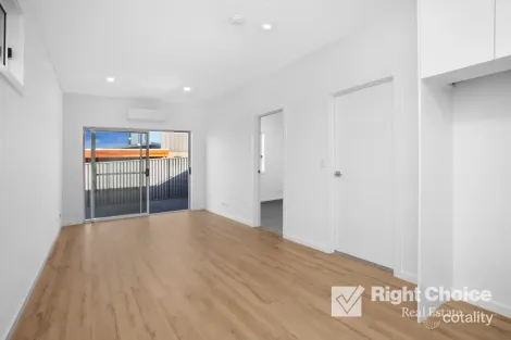 Property photo of 59 Saddleback Crescent Stream Hill NSW 2526