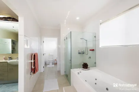 Property photo of 25 One Mile Close Boat Harbour NSW 2316