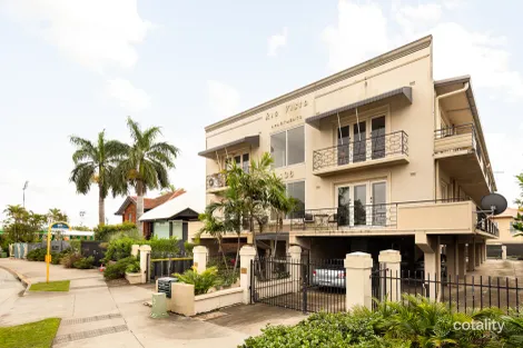 Property photo of 3/136 Kingsford Smith Drive Hamilton QLD 4007