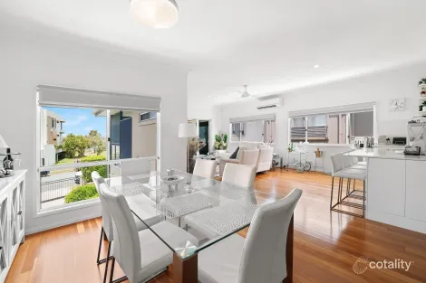 Property photo of 1/148 The Esplanade Paradise Point QLD 4216