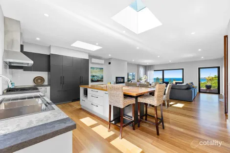 Property photo of 20 Beatty Crescent Tuross Head NSW 2537