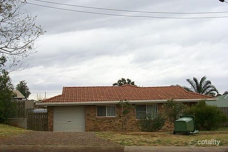 21 Charnley St, Kearneys Spring, QLD 4350