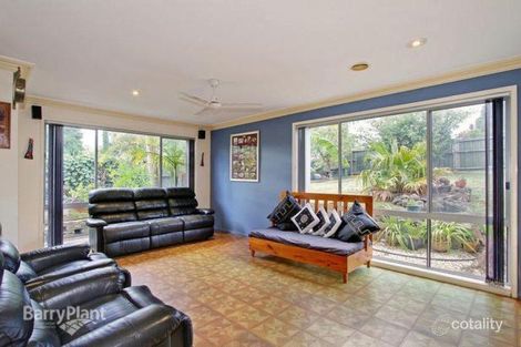 Property photo of 1 Alexandra Court Knoxfield VIC 3180