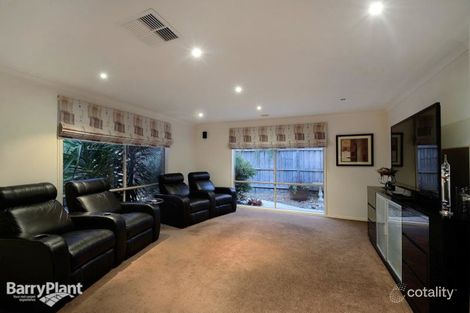 Property photo of 17 Reidel Avenue Pakenham VIC 3810