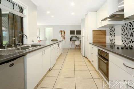 Property photo of 33 Madigan Road Carrara QLD 4211