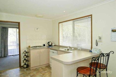 Property photo of 10 Hillview Court Croydon Hills VIC 3136