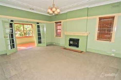 Property photo of 152 Docker Street Wagga Wagga NSW 2650