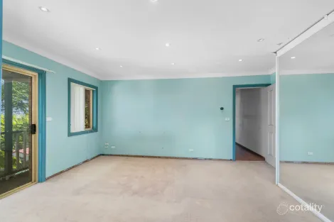 Property photo of 28 Coronet Place Dapto NSW 2530