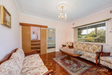 Property photo of 3 Heather Crescent Garden Suburb NSW 2289