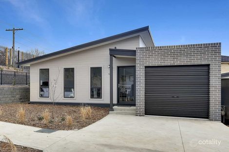 9/22 Landa St, Bowenfels, NSW 2790