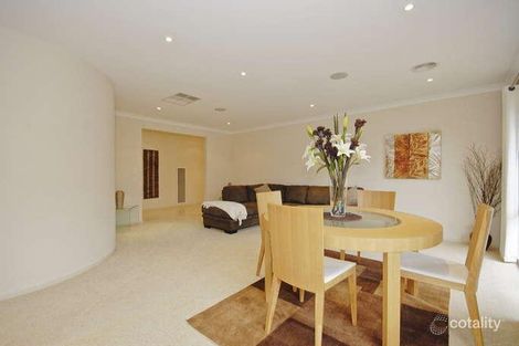 Property photo of 39 Paringa Drive Ferntree Gully VIC 3156