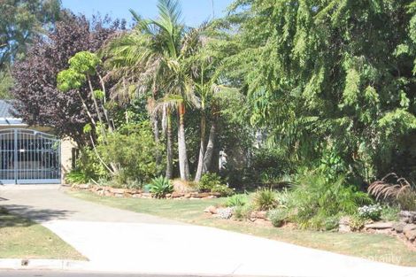 4 Holt Ct, Hope Valley, SA 5090