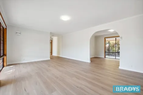 11 Harriott Rd, Bywong, NSW 2621