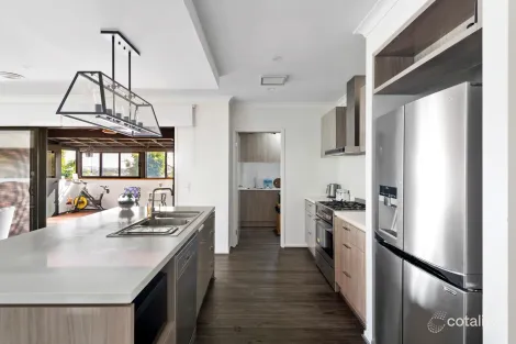 Property photo of 7 Springridge Boulevard Wallan VIC 3756