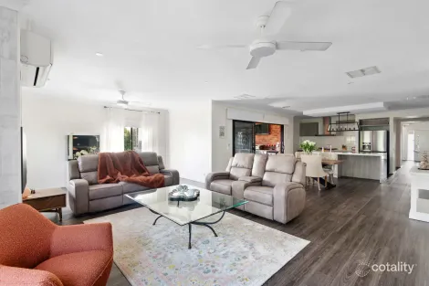 Property photo of 7 Springridge Boulevard Wallan VIC 3756