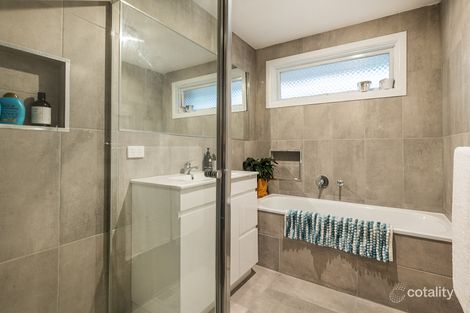 Property photo of 45 Acacia Road Ferntree Gully VIC 3156