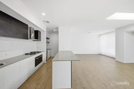 Property photo of 10 Peter Street Angle Vale SA 5117