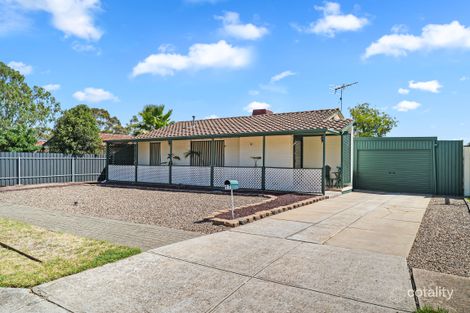 17 Tallara Cres, Munno Para, SA 5115